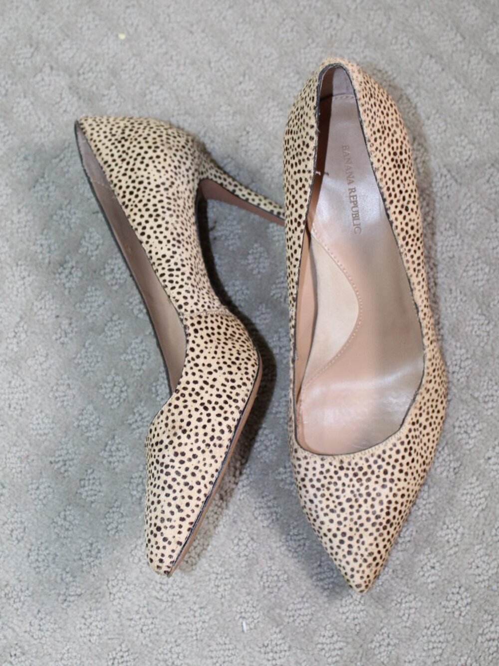 Banana Republic Size 9.5 Real Dyed Calf Fur Animal Print Pointed Toe 3.25" Heels